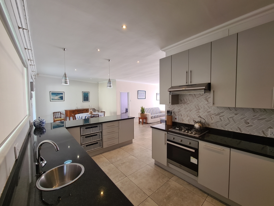 To Let 4 Bedroom Property for Rent in Port Alfred Eastern Cape